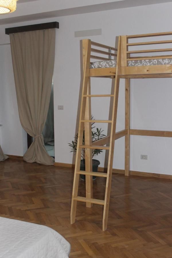 Проживание в семье Casa Bologna Брашов